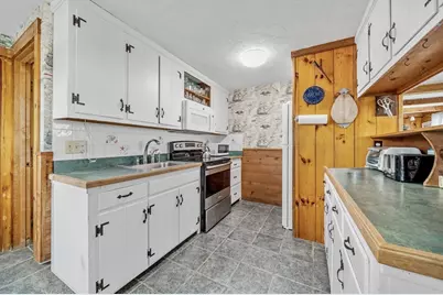 300 Central Ave, Scituate, MA 02066 - Photo 4