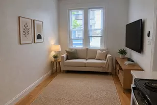 8 Kenwood St, Boston, MA 02124 - Photo 4