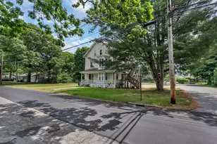 39 Hope St, Attleboro, MA 02730 - Photo 22