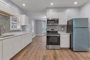 39 Hope St, Attleboro, MA 02730 - Photo 12