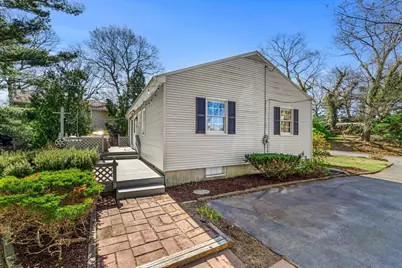 5 Pershing Ave, Acushnet, MA 02743 - Photo 32