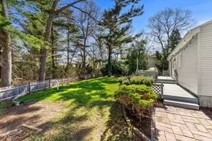 5 Pershing Ave, Acushnet, MA 02743 - Photo 30