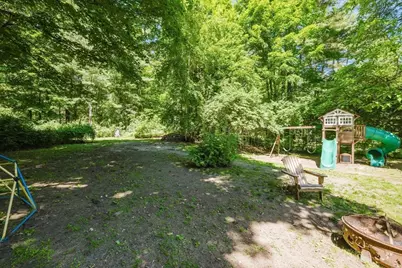 423 South St, Holliston, MA 01746 - Photo 38