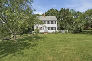 16 Scott Dr, Plymouth, MA 02360 - Photo 2