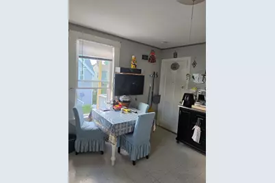 31 Groveland #2, Lynn, MA 01902 - Photo 4