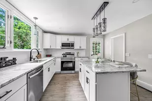 37 Bridge St, Monson, MA 01057 - Photo 2