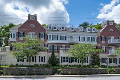 235 Cambridge Street #202, Burlington, MA 01803 - Photo 1