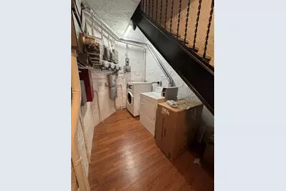 58 Prince St #6, Boston, MA 02113 - Photo 2