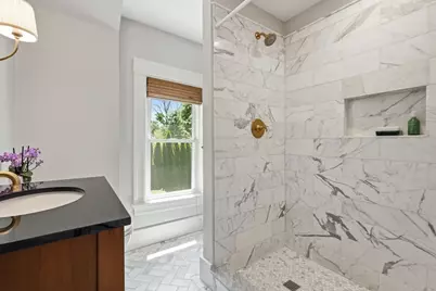 215 North St, Northampton, MA 01060 - Photo 22