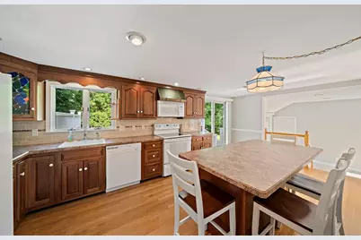 590 Liberty St, Braintree, MA 02184 - Photo 14