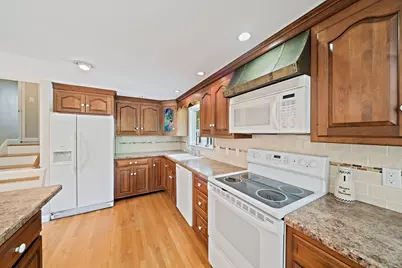 590 Liberty St, Braintree, MA 02184 - Photo 12