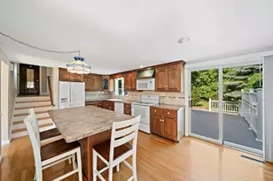590 Liberty St, Braintree, MA 02184 - Photo 10