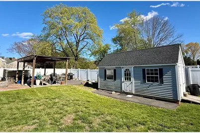 408 W Britannia St, Taunton, MA 02780 - Photo 12
