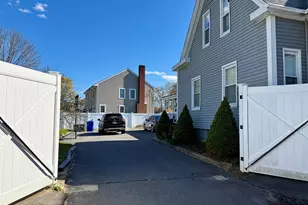 408 W Britannia St, Taunton, MA 02780 - Photo 8