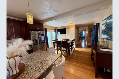 408 W Britannia St, Taunton, MA 02780 - Photo 2