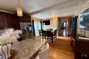 408 W Britannia St, Taunton, MA 02780 - Photo 2