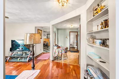 8 Myrtle St, Lynn, MA 01905 - Photo 6