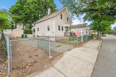 8 Myrtle St, Lynn, MA 01905 - Photo 28