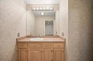 701 Winthrop St, Taunton, MA 02780 - Photo 24
