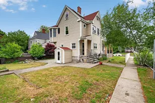 225 Grove St, Melrose, MA 02176 - Photo 6