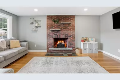 36 Basse Circle, Lynn, MA 01905 - Photo 4