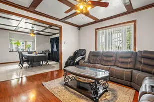 21 Fells Ave, Medford, MA 02155 - Photo 12