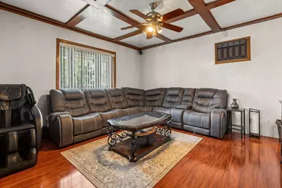 21 Fells Ave, Medford, MA 02155 - Photo 8