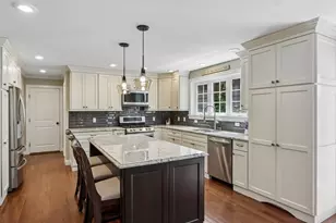831 Mayflower St, Duxbury, MA 02332 - Photo 8