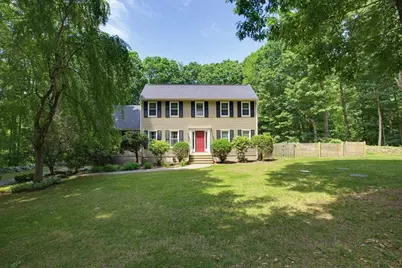 47 Old Village Rd, Sturbridge, MA 01566 - Photo 1
