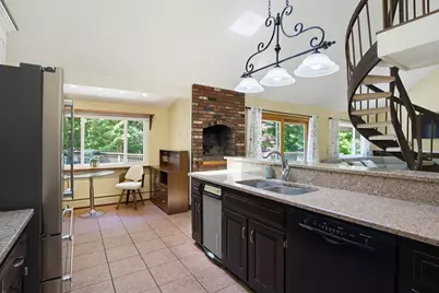 47 Old Village Rd, Sturbridge, MA 01566 - Photo 10
