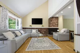 47 Old Village Rd, Sturbridge, MA 01566 - Photo 4