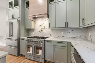 127 R Beach St, Sharon, MA 02067 - Photo 12