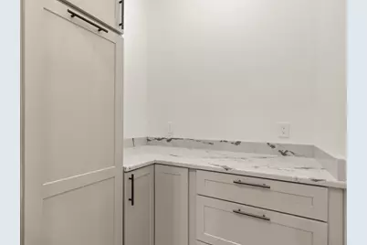 127R Beach Street, Sharon, MA 02067 - Photo 18