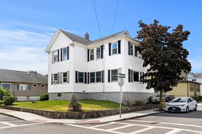 11 Pinkert St, Medford, MA 02155 - Photo 2