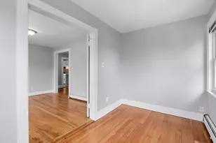 11 Pinkert St, Medford, MA 02155 - Photo 12