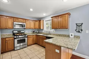 2 Bogey Way, Lakeville, MA 02347 - Photo 14