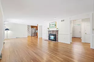 3 Vintage Way, Franklin, MA 02038 - Photo 4