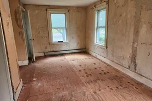 575 River St, Winchendon, MA 01475 - Photo 6