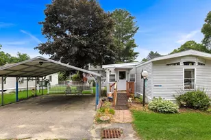 2 Wendy Way, Merrimac, MA 01860 - Photo 2