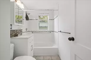 34 Favre St, Boston, MA 02126 - Photo 18