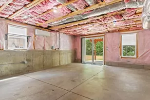 723 County St, Attleboro, MA 02703 - Photo 34