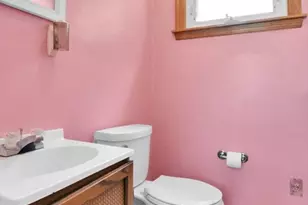 105 Beech St, Clinton, MA 01510 - Photo 6