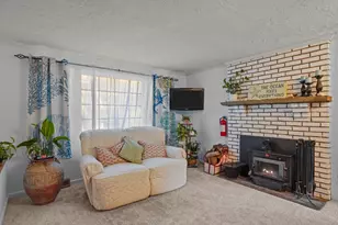 160 Fir St, Fairhaven, MA 02719 - Photo 10