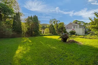 160 Fir St, Fairhaven, MA 02719 - Photo 6