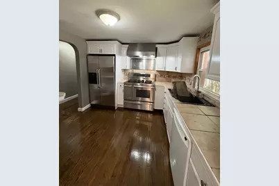 30 Linden Ter, Lynn, MA 01902 - Photo 4
