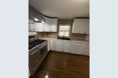 30 Linden Ter, Lynn, MA 01902 - Photo 2
