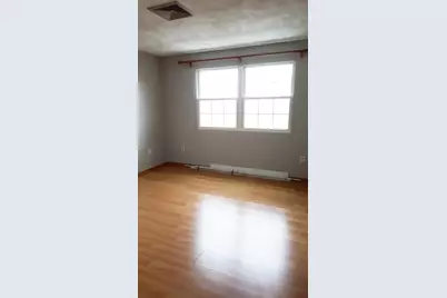 7 Louisburg Sq #9, Nashua, NH 03060 - Photo 8