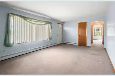 9 Mowry St, Raynham, MA 02767 - Photo 12
