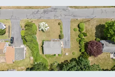 9 Mowry St, Raynham, MA 02767 - Photo 30