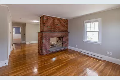 10 Samoset St, Plymouth, MA 02360 - Photo 4